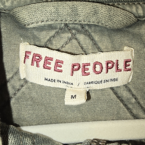 Free People Quilted Puffer Jacket in Olive Size M Nwot - Picture 12 of 12